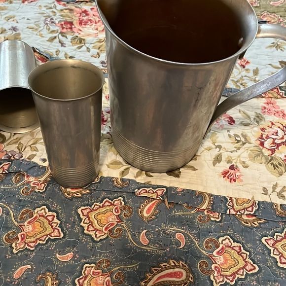 Antique metal cups and pitcher - Picture 4 of 4